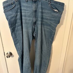 Wrangler Light Blue Relaxed Fit Jeans